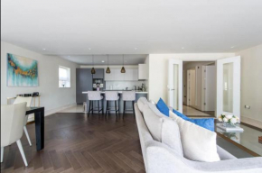 2BD, 2BA Urban Oasis CHCL F4